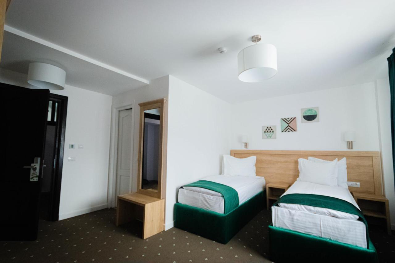 Paunasul Codrilor Câmpulung Moldovenesc Extérieur photo